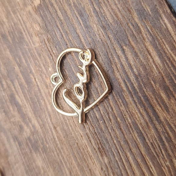 14k P107 cursive love heart pendant - Picture 1 of 2